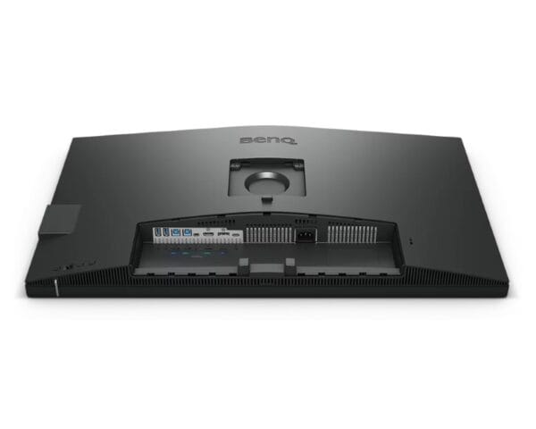 030720256866368829837