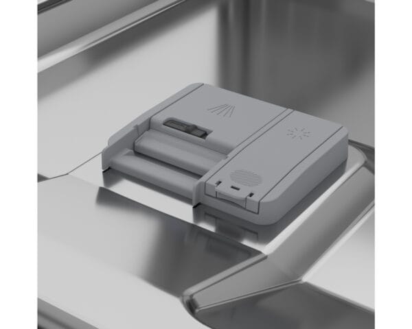 03072025686655660e825