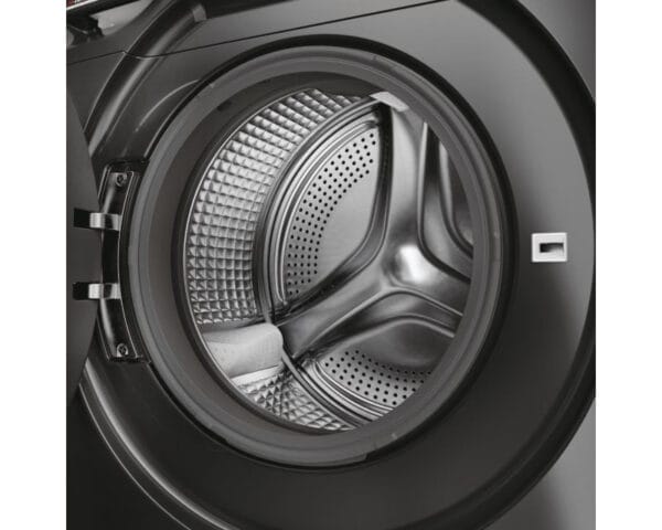 0307202568666e2e95945