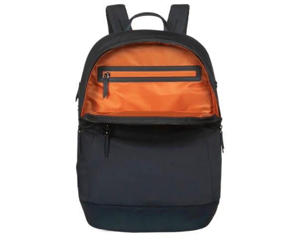 030720256866ba1600107