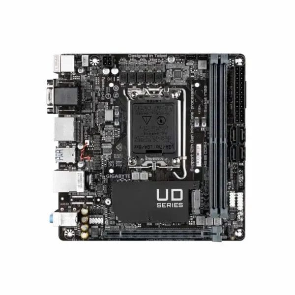 0407202568675b3a475d3