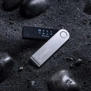 Kripto novčanik Ledger Nano X Black - Slika 1